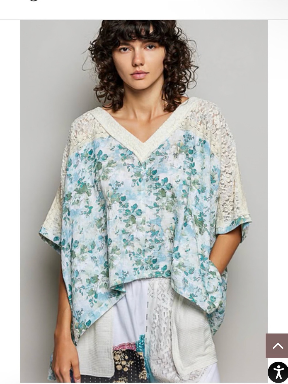 Pol Floral Gauze and Lace OVERSIZED Top in Cream/Sage sz SM NWOT retail $65.99